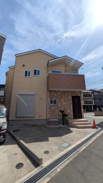 豊中市豊南町四丁目　戸建て