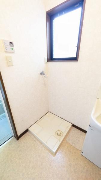 豊中市宝山町の中古一戸建て(洗面台・洗面所)