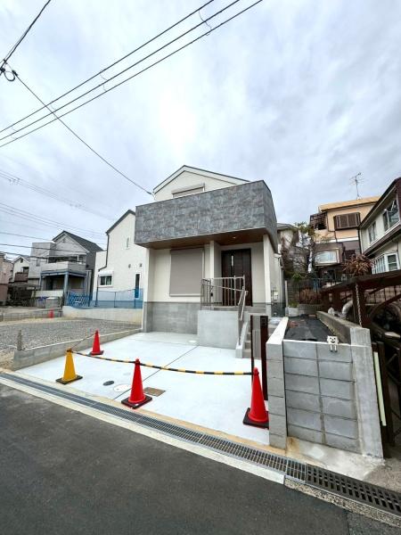 豊中市柴原町5丁目　新築戸建