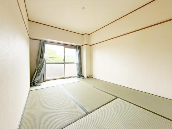 日興千里台スカイタウンＢ館