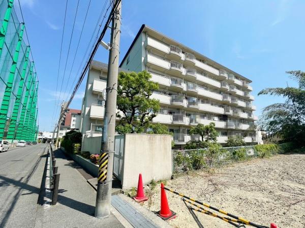 コープ野村江坂台