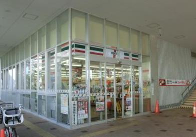 コープ野村豊中立花町(セブンイレブン豊中岡上の町2丁目店)
