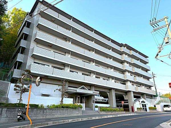 エスリード万博公園