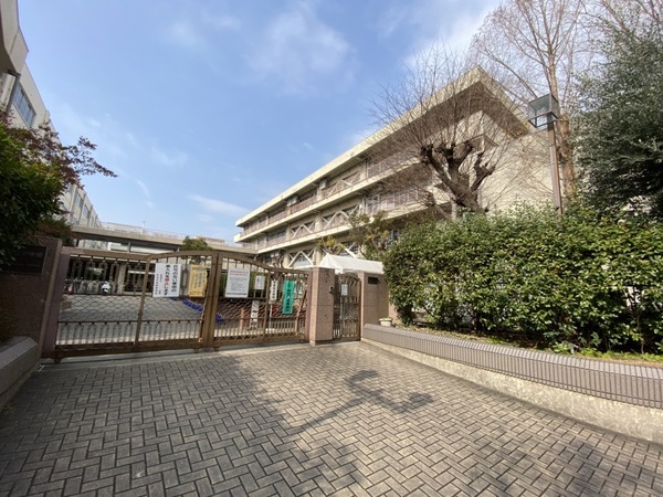 江坂ハイデンス(吹田市立豊津第二小学校)