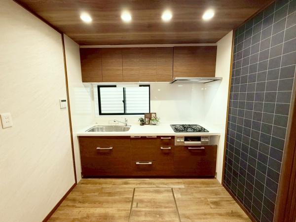 吹田市南正雀4丁目　中古戸建