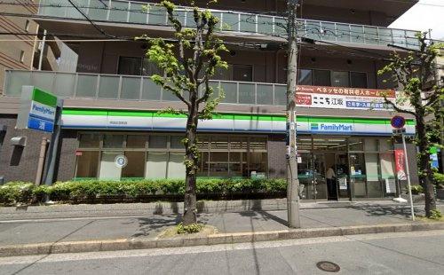 グランアッシュ江坂(ファミリーマート吹田広芝町店)