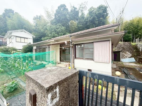 箕面市白島３丁目　古家付売土地
