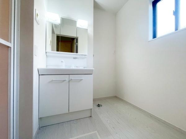 豊中市服部寿町１丁目の新築一戸建