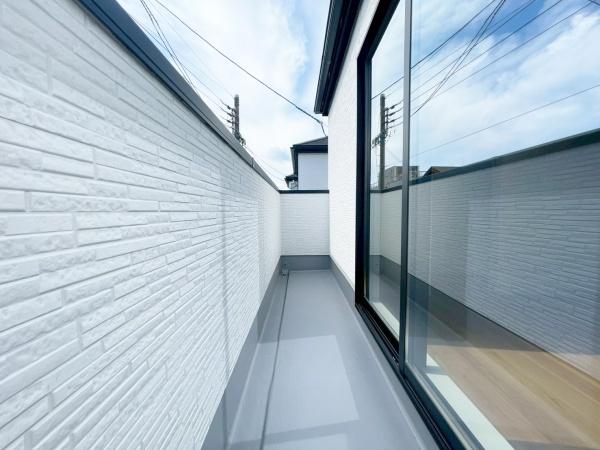 豊中市服部寿町1期 4号棟 新築戸建(バルコニー)