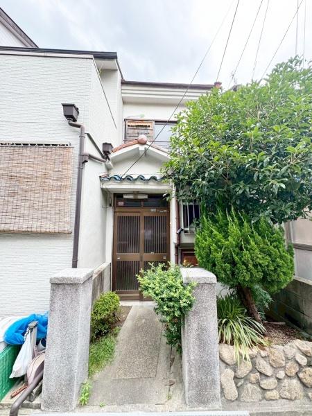 豊中市服部寿町２丁目の中古一戸建