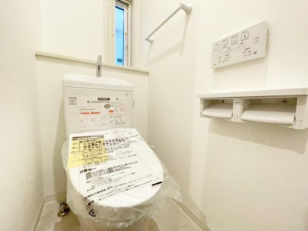 豊中市上野東2丁目C号地　新築戸建