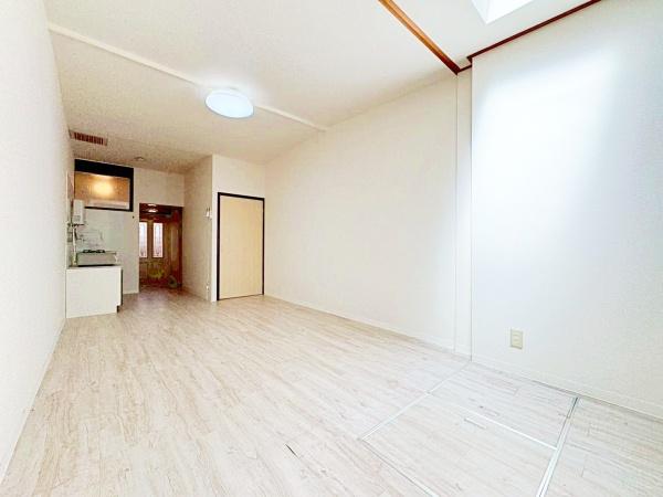 川西市加茂1丁目　中古テラス