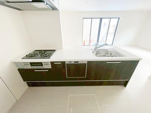 豊中市春日町2期1棟　新築戸建