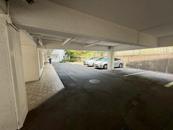 千里山さつきヴィラ