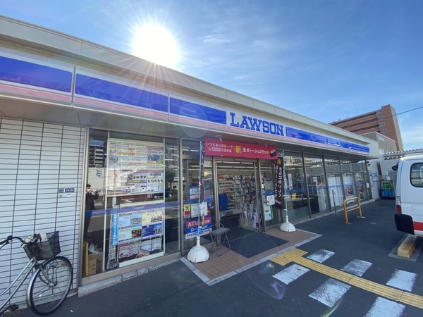 リッツパーク江坂(ローソン南吹田五丁目店)