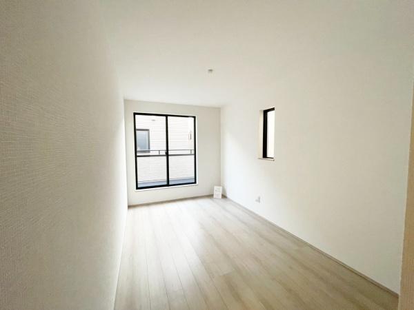 豊中服部西町3丁目　1号棟　新築戸建