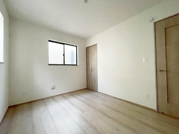 豊中服部西町3丁目　1号棟　新築戸建