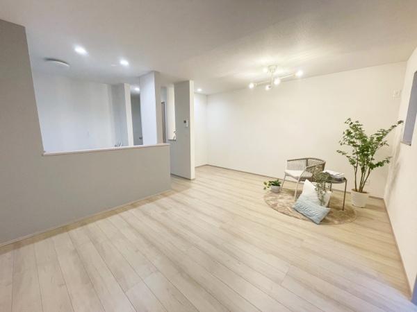 豊中服部西町3丁目　1号棟　新築戸建
