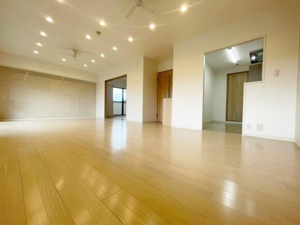 ジオ緑地公園1番館(リビング)