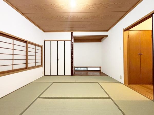 高槻市淀の原町の中古一戸建て