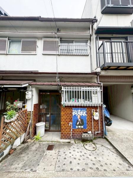 豊中市大黒町３丁目の中古テラスハウス