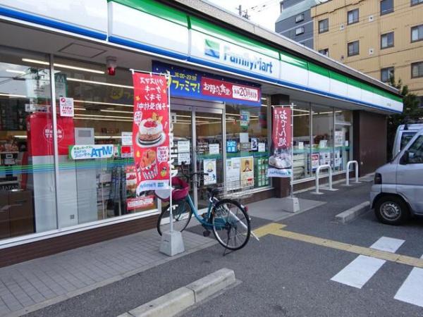 大阪市淀川区十八条３丁目の中古一戸建て(ファミリーマート淀川東三国店)