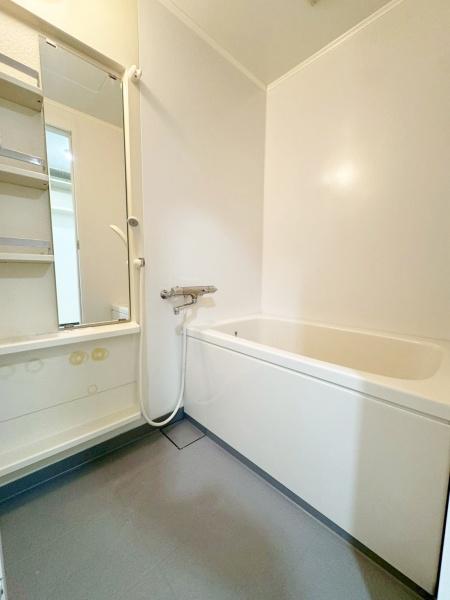 日商岩井緑地公園マンション