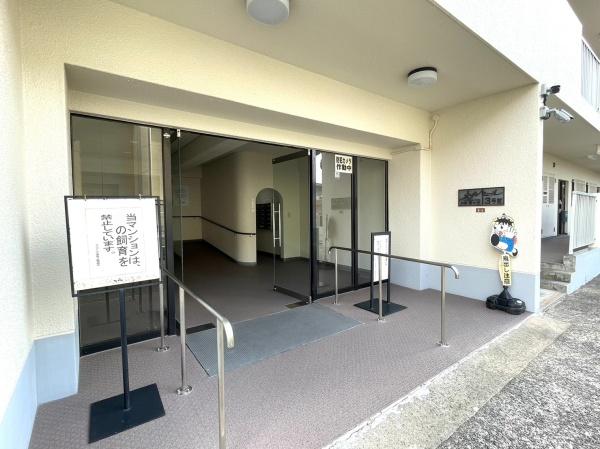 メゾンドール千里泉ヶ丘３号館