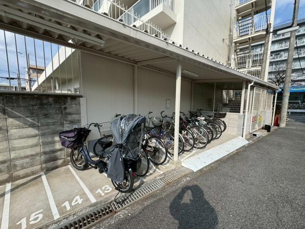 メゾンドール千里泉ヶ丘１号館