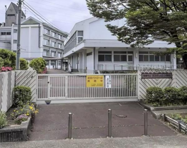 ラ・ビスタ宝塚エスティオ２番館(宝塚市立すみれが丘小学校)