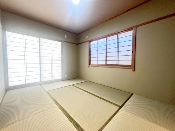 吹田市内本町３丁目の中古一戸建て