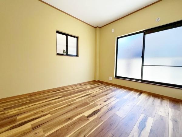 吹田市内本町３丁目の中古一戸建て
