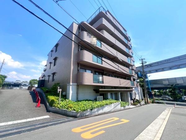 クラウンハイム豊中柴原モノレール駅前