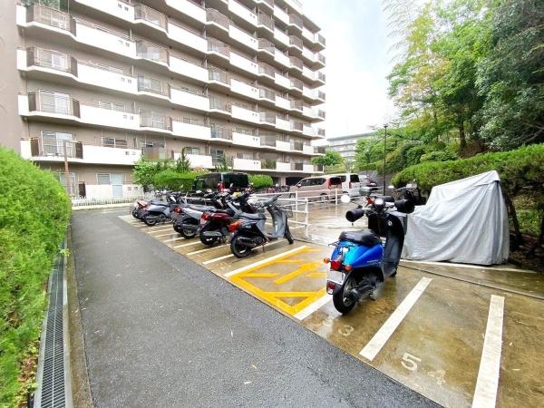 青葉丘マンション