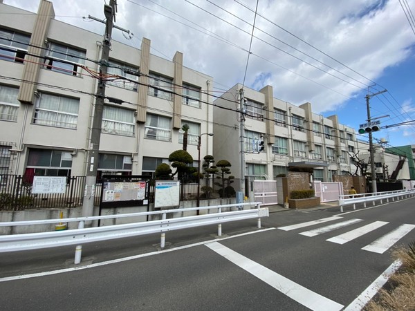 三津屋グリーンハイツ(大阪市立三津屋小学校)
