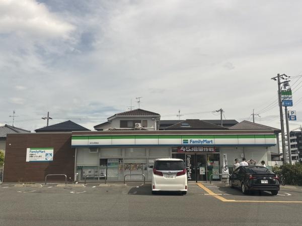 ウィルロード昆陽池パークビュー(ファミリーマート伊丹中野東店)