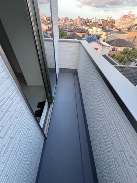 豊中市春日町3期3号棟