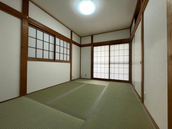 東大阪市新鴻池町の中古一戸建て