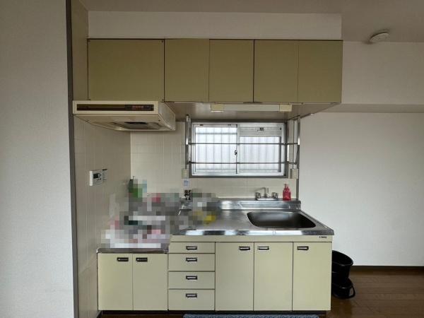 万葉ハイツ小阪菱屋西