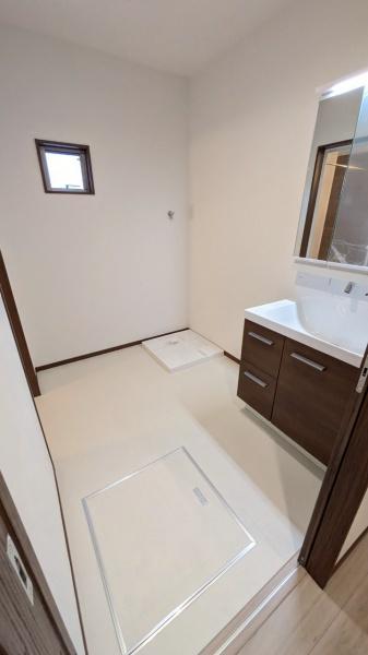 東大阪市日下町8丁目　新築戸建