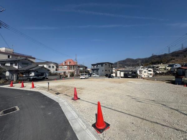 東大阪市日下町7丁目　2号棟　新築戸建