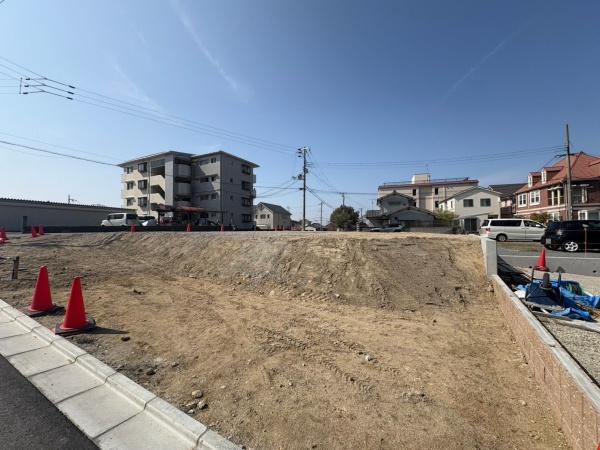 東大阪市日下町7丁目　3号棟　新築戸建