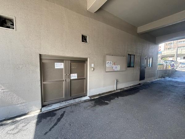 コスモハイツ小阪