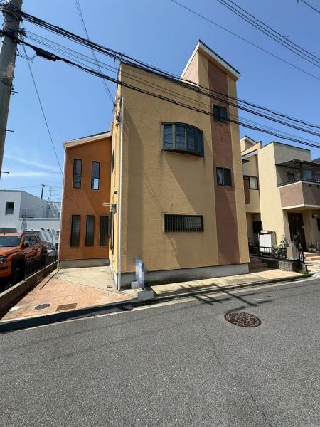 東大阪市六万寺町３丁目の中古一戸建て