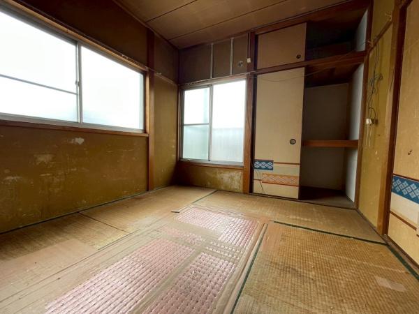 東大阪市近江堂１丁目の中古一戸建て
