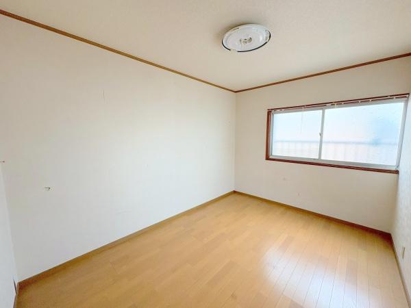 東大阪市六万寺町１丁目の中古一戸建て