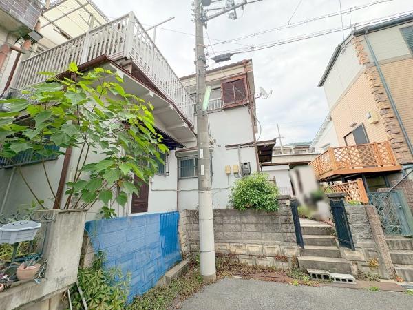 東大阪市六万寺町１丁目の中古一戸建て