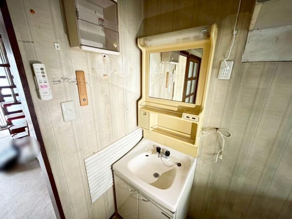 東大阪市布市町１丁目の中古一戸建て