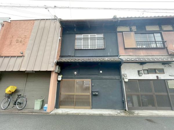 東大阪市長堂二丁目　中古テラス