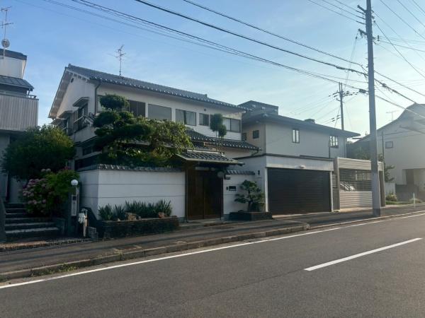 香芝市真美ヶ丘３丁目の中古一戸建て